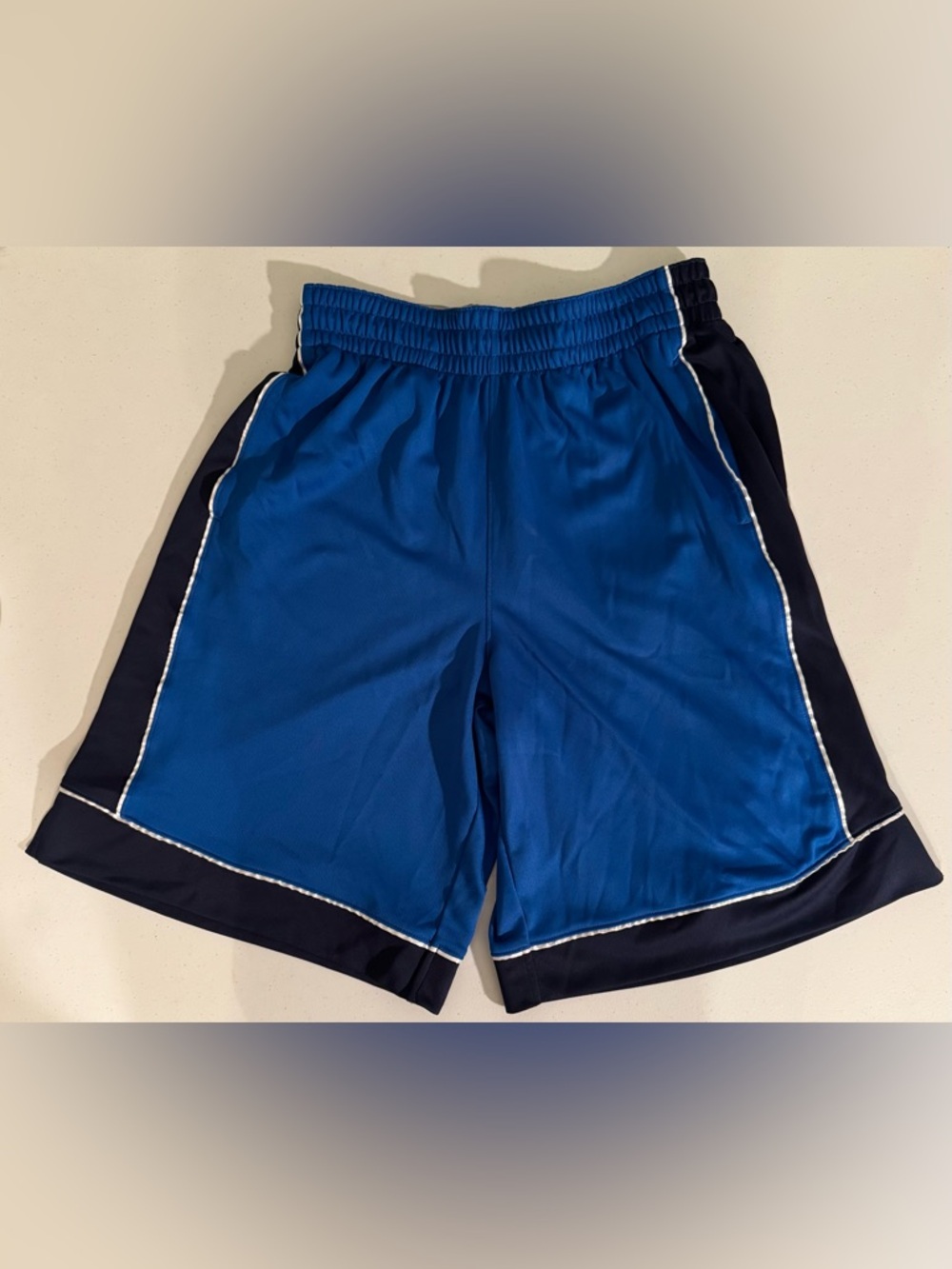 Nike Dri-Fit Blue and Navy Basketball Shorts Men’s Size Large